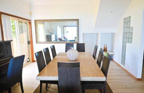Tegerin House | 268 m² House ∙ 4 bedrooms ∙ 12 guests