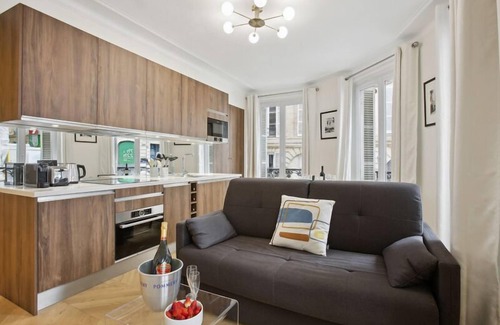 Quartier de la Porte-Saint-Denis Apartment | 268 Suite Ville - Superb apartment in Paris