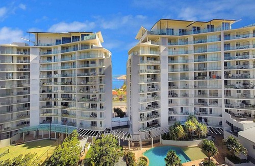 Caloundra Apartment | 269 m² Apartment ∙ 3 bedrooms ∙ 127 guests