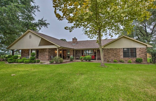 Emory House | 269 m² House ∙ 3 bedrooms ∙ 8 guests