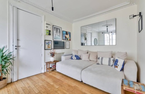 Quartier de la Porte-Saint-Denis Apartment | 27 m² Apartment ∙ 1 bedroom ∙ 2 guests