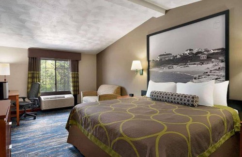 West Greenwich Hotel | 27 m² Hotel ∙ 127 guests