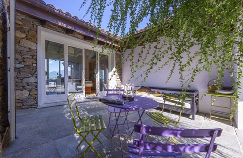 Belgirate Resort | 270 m² Luxury rental ∙ 3 bedrooms ∙ 6 guests