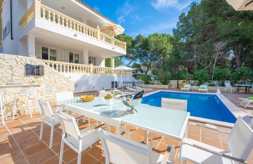 Provensals Villa | 270 m² Villa ∙ 5 bedrooms ∙ 6 guests