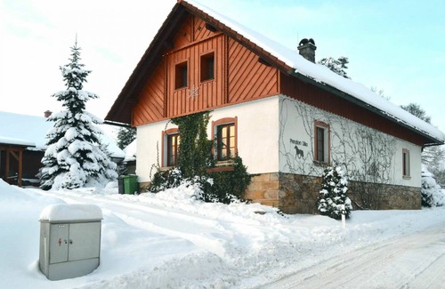 Uhlejov Villa | 270 m² Villa ∙ 5 bedrooms ∙ 22 guests