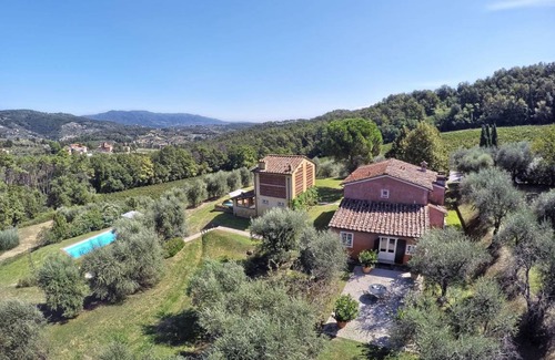 Lucca Villa | 270 m² Villa ∙ 5 bedrooms ∙ 10 guests