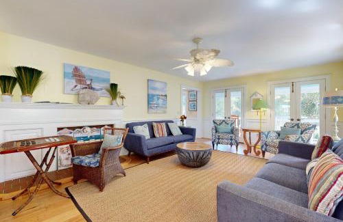 Sullivan's Island House | 2714 Bayonne Street