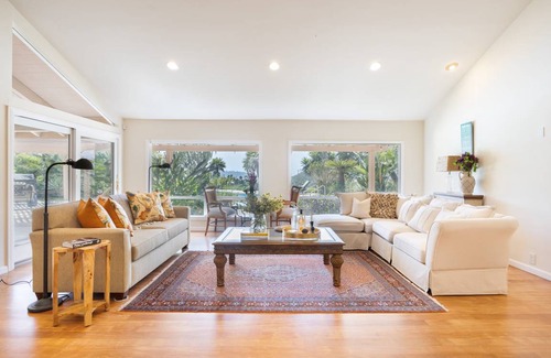 San Diego House | 274 m² House ∙ 3 bedrooms ∙ 13 guests
