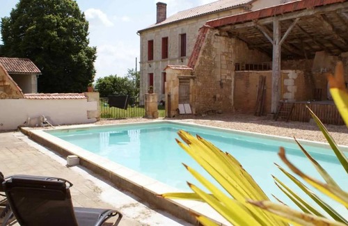 Juignac House | 275 m² House ∙ 7 bedrooms ∙ 14 guests