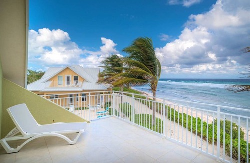 North Side Villa | 279 m² Villa ∙ 3 bedrooms ∙ 8 guests