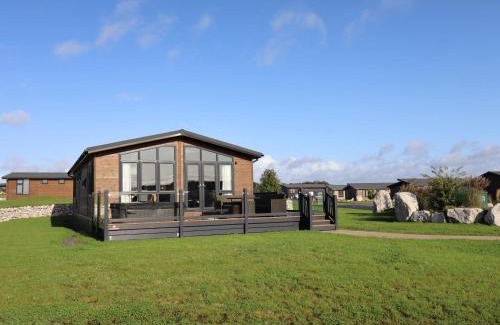 Oakmere House | 28 Delamere Point