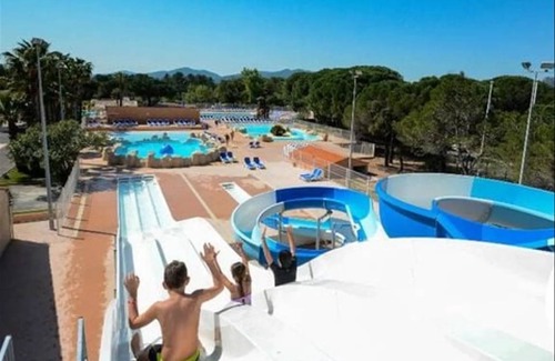 Puget-sur-Argens House | 28 m² Bungalow ∙ 2 bedrooms ∙ 6 guests
