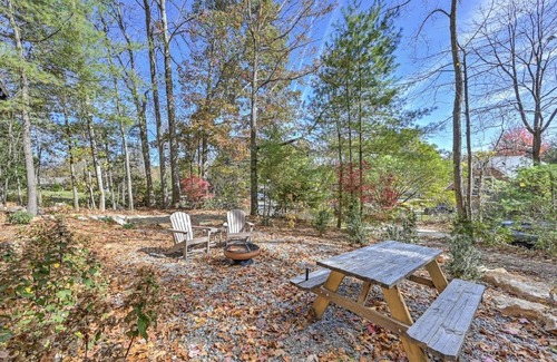 Hendersonville Cottage | 28 m² Cabin ∙ 1 bedroom ∙ 2 guests