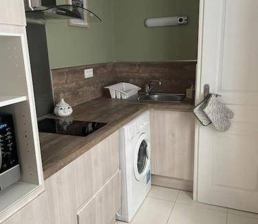 Margny-les-Compiegne Apartment | 28 m² Apartment ∙ 1 bedroom ∙ 2 guests