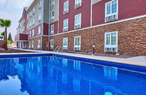 Coatzacoalcos Hotel | 28 m² Hotel ∙ 127 guests