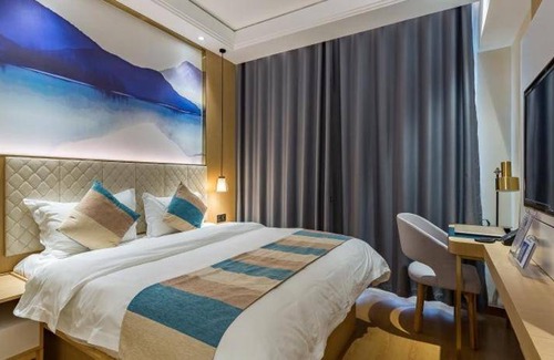 Gu Lou Hotel | 28 m² Hotel ∙ 3 bedrooms ∙ 3 guests