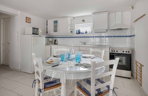 Saint-Michel-Chef-Chef Apartment | 280m from the beach, flat for 4