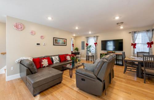 Quincy House | 284 - 5BR Boston - Peaceful House near England Aqua