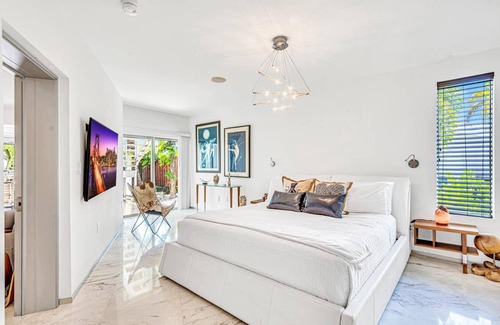 Riverside Park House | 285 m² House ∙ 4 bedrooms ∙ 8 guests