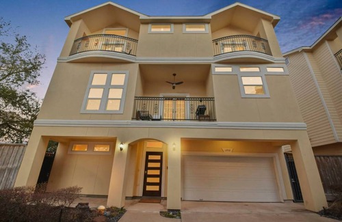 Shady Acres House | 289 m² House ∙ 6 bedrooms ∙ 16 guests