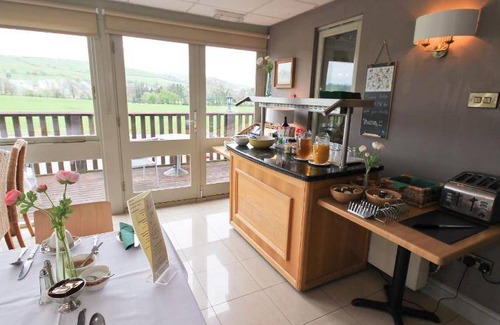Bow Street Bed & Breakfast | 297 m² Bed and breakfast ∙ 11 bedrooms ∙ 28 guests