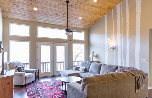 Massanutten Cabin | 297 m² Cabin ∙ 7 bedrooms ∙ 18 guests