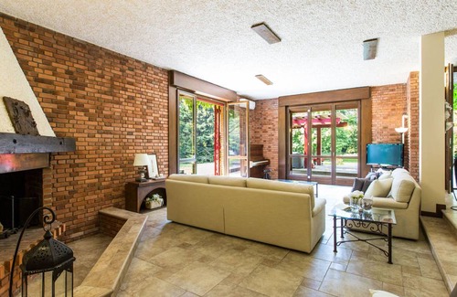 Sulbiate Villa | 298 m² Villa ∙ 4 bedrooms ∙ 10 guests