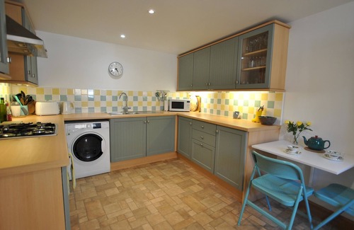 St Monans House | 2a Rose St- cosy coastal cottage Fife
