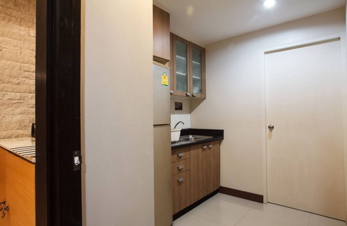 Khlong Toei Nuea Condo | 2A-Short-term rental allowed-2BRs Downtown Bangkok