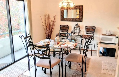 Loma Linda Condo | 2bd/2ba Cupertino, San Jose, Santa Clara Spacious ~1400 sq ft Corporate Housing