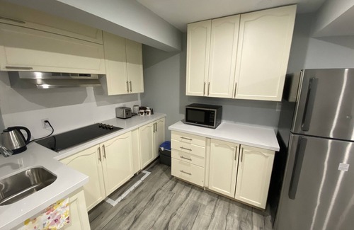Brampton Apartment | 2Bdrm Basement Apartment Available In A Nice Neighborhood