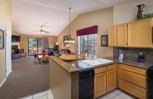Flagstaff Resort | 2Bed/2Bath Deluxe Condo in Flagstaff! Complete w/Golf, Pools, and More!