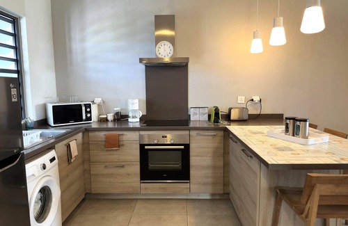 Mont Choisy Apartment | 2bed & 2bath - Swimming pool - 300m from Mon Choisy beach
