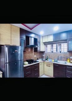 Begumpet Apartment | 2bhk house at 1st floor fully furnished, with ACs