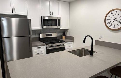 Indio Condo | 2BR Condo, Close to Coachella/Stagecoach - Gated, Fully Renovated