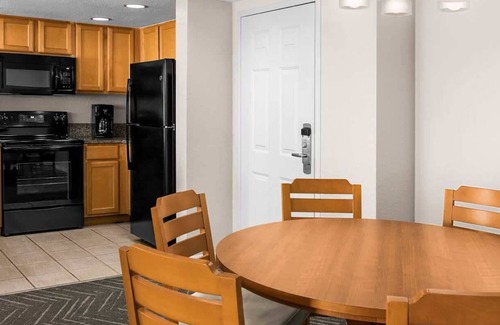 Survey Creek Condo | 2br Deluxe Condo Family Fun Beach, Boating & Golf!