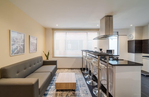 Financial District Apartment | 2BR Magnificent Apartment in Chapinero Alto with Laundry Facilities