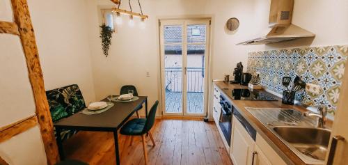 Schwaebisch Hall Apartment | 2BR Wohnen mit Aussicht in der malerischen Altstadt - gemütlich & zentral
