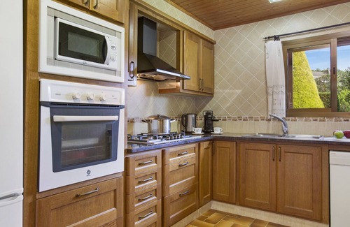 Puigventos Villa | 2CIP01-12pax - House with capacity for 12 people and private pool located in a quiet area