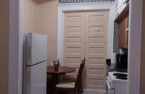 Harlem Hotel | 2N FL RENOVATED LOTS OF LIGHT W/KITCHEN - 3 MINUTES WALK TO SUBWAY