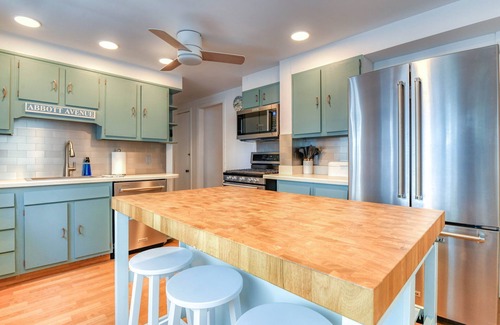 Ocean Grove House | 2nd Beach Block 5 bed 4 Bath