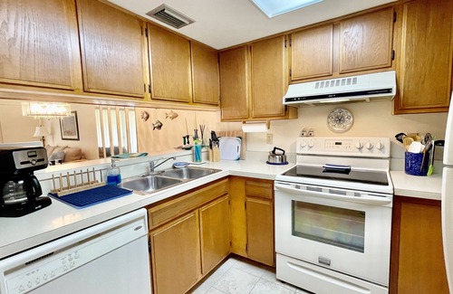 The Meadows Condo | 2nd Floor 1bed/2bath in Pinebrook Hollow in The Meadows!