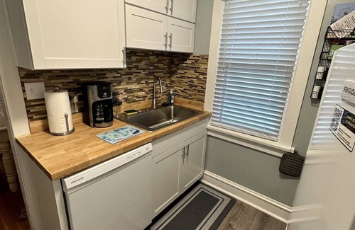 North End Condo | 2nd Floor 2BR/1BA Getaway – Short Walk to Beach & Boardwalk!