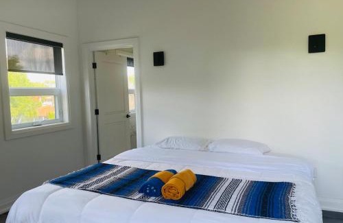 Chippawa Bed & Breakfast | 2nd Master King Suite with Private Balcony