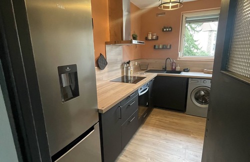 Quartier Saint-Leon Apartment | 2pièces Parking Gratuit 8 mn à Pied du Centre Ville