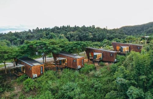 Mae Kon Hotel | 2Someplace