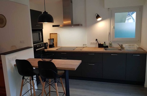 Fouesnant Apartment | 3★ Apartment with Enclosed Garden and Terrace – Peace & Comfort Near the Sea
