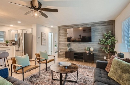 Westminster House | 3 Bd & 2 Ba - Hot Tub, Game Room, Fire Pit, Fenced Yard - Denver & Boulder