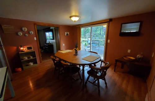 South Branch House | 3 Bed, 1 Bath home with shared pontoon, 2 seat kayak and lake access nearby.