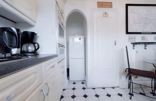 Tooting Apartment | 3 Bed 2.5 Bath Apart.30 Mins To City Of London